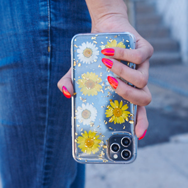 Real Flowers Yellow Flake Case IPhone 12/12 Pro